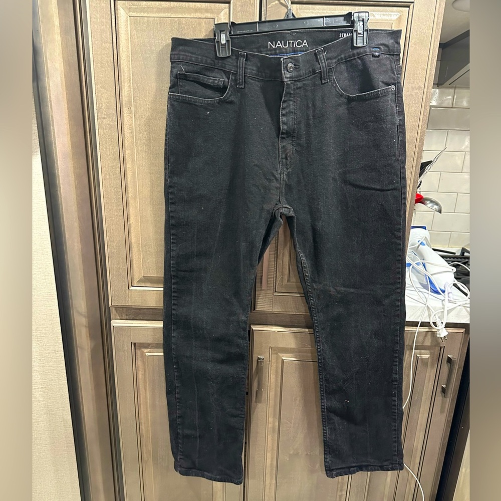 Nautica men’s jeans, Straight leg, Stretch, black jeans in size 38/30, VGUC.